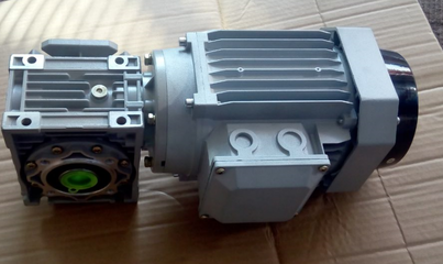 RV050/80-0.37KW鋁合金方形體渦輪減速電機(jī) 化工機(jī)械動(dòng)力源的保養(yǎng)與維護(hù)指南概覽